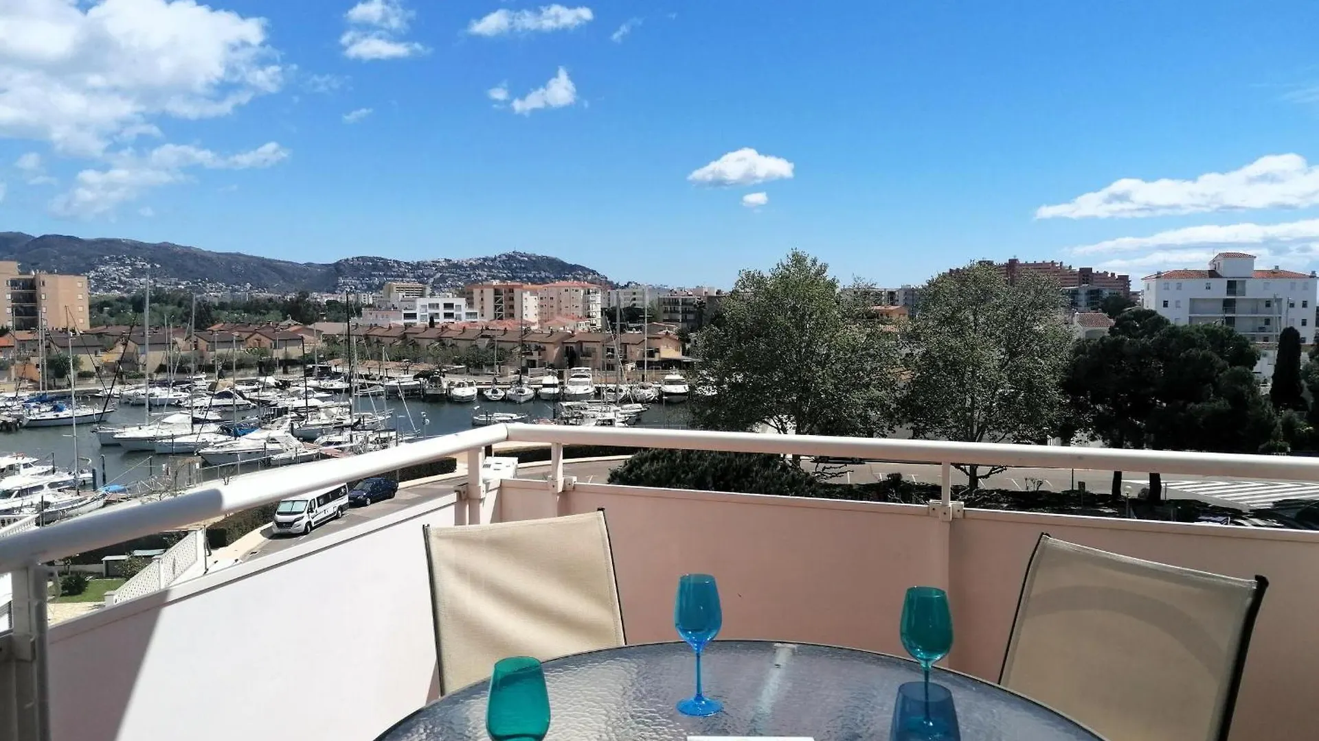 2201 - Port Canigo Bloc-Ii 401, Cerca De Un Parque Natural Para Practicar Senderismo, Btt O Windsurf. Gran Zona Ajardinada. - Es-258-130 로지즈 스페인