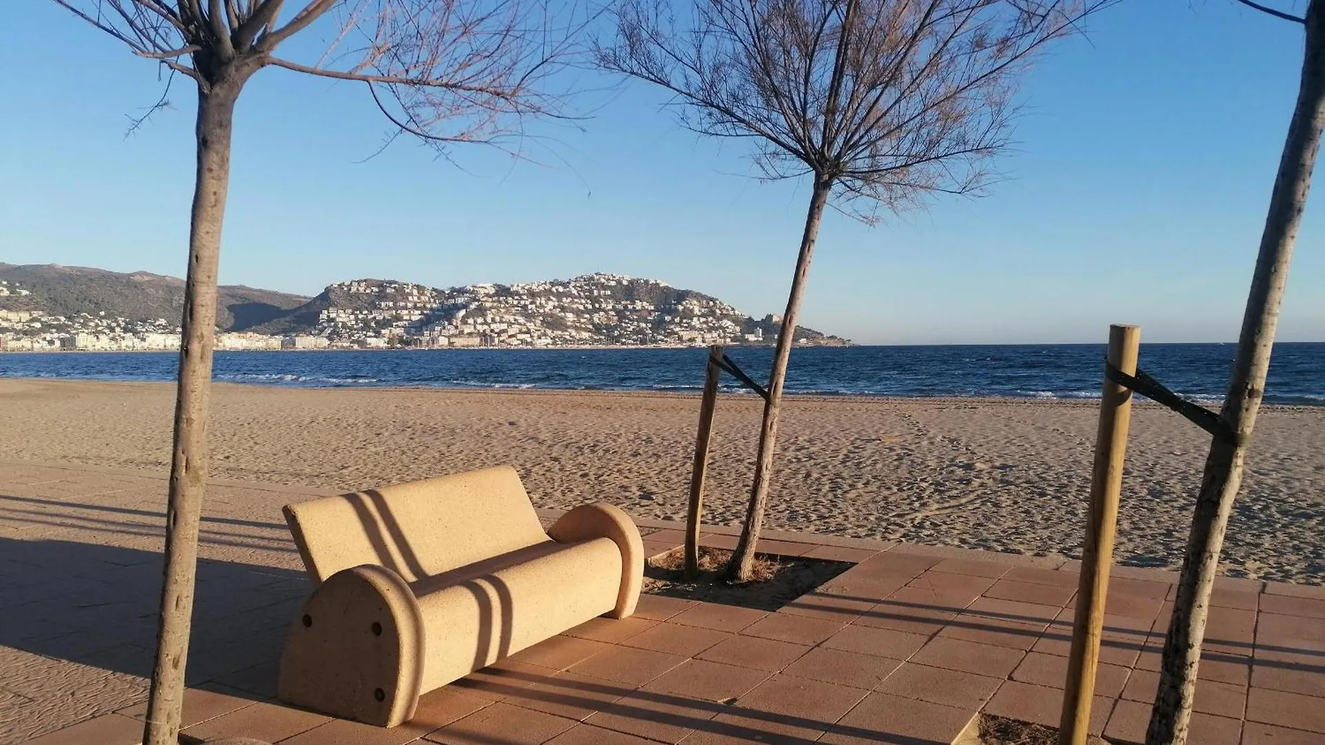 2201 - Port Canigo Bloc-Ii 401, Cerca De Un Parque Natural Para Practicar Senderismo, Btt O Windsurf. Gran Zona Ajardinada. - Es-258-130 로지즈